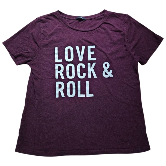 Forever 21 Tops - Forever 21 Love Rock & Roll Casual Tee